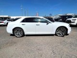 Used 2018 Chrysler 300 Limited image 4