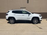 Used 2022 Jeep Compass Latitude image 5