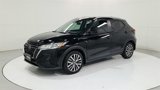 Used 2021 Nissan Kicks SV image 3