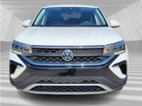 Used 2022 Volkswagen Taos SE w/ IQ.Drive SE Package image 4