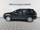 Used 2019 Jeep Cherokee Latitude w/ Cold Weather Group image 5