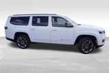 Certified 2024 Jeep Wagoneer L Series III w/ Premium Group I image 4