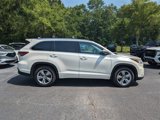 Used 2015 Toyota Highlander Limited Platinum image 3