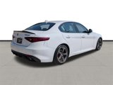 Used 2017 Alfa Romeo Giulia image 5
