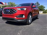 Used 2023 Ford Edge Titanium image 2
