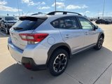 Used 2021 Subaru Crosstrek 2.0i Premium image 3