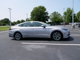 Used 2023 Hyundai Sonata SEL w/ Convenience Package image 3