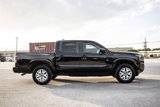 Used 2023 Nissan Frontier SV image 4