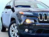 Used 2016 Jeep Cherokee Latitude w/ Cold Weather Group image 4