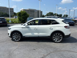 Used 2020 Lincoln Nautilus Reserve w/ Equipment Group 202A image 4
