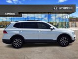 Used 2019 Volkswagen Tiguan SE w/ 3rd Row Seat Package image 4