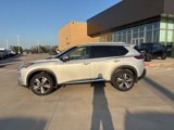 Used 2021 Nissan Rogue SL w/ Premium Package image 4