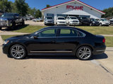 Used 2016 Volkswagen Passat 1.8T R-Line image 2