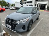 Used 2022 Nissan Kicks SV image 2