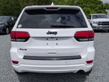 Used 2017 Jeep Grand Cherokee Altitude image 5