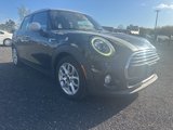 Used 2019 MINI Cooper 4-Door Hardtop w/ Premium Package image 4