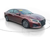 Used 2023 Nissan Altima 2.5 SV image 2