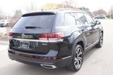 Used 2022 Volkswagen Atlas SEL image 3
