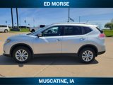 Used 2016 Nissan Rogue SV w/ SV Premium Package image 4