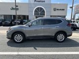 Used 2018 Nissan Rogue SV image 3