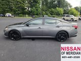 Used 2022 Nissan Altima 2.5 SR w/ Midnight Edition Package image 2