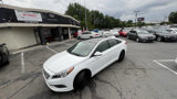 Used 2016 Hyundai Sonata SE image 2