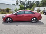 Used 2023 Hyundai Elantra SEL w/ Convenience Package image 6
