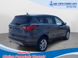 Used 2019 Ford Escape SE image 4