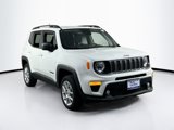 Used 2022 Jeep Renegade Latitude image 3