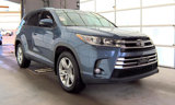 Used 2017 Toyota Highlander Limited image 3