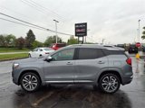 Used 2020 GMC Terrain Denali w/ Denali Premium Package image 2