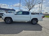 New 2025 Nissan Frontier SV image 4