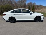 Certified 2023 Volkswagen Jetta SE image 4