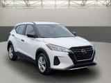 Used 2024 Nissan Kicks S image 2