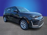 New 2025 Kia Soul LX image 2