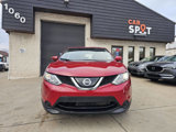 Used 2018 Nissan Rogue Sport S image 2