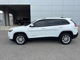 Used 2020 Jeep Cherokee Latitude image 2