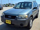 Used 2005 Ford Escape XLS image 4