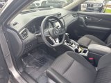 Used 2019 Nissan Rogue SV image 3