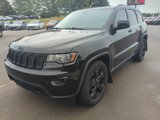Used 2019 Jeep Grand Cherokee Laredo image 2