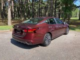 Used 2024 Nissan Altima 2.5 SV image 3
