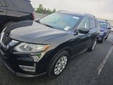 Used 2017 Nissan Rogue S w/ Appearance Package image 2