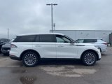Used 2020 Lincoln Aviator Reserve w/ Equipment Group 201A image 4