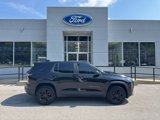 Used 2025 Chevrolet Equinox LT image 2