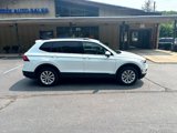 Used 2020 Volkswagen Tiguan S image 2