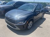Used 2022 Hyundai Kona SEL w/ Convenience Package image 2