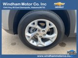 Used 2024 Chevrolet Trax LS w/ LS Convenience Package image 5