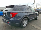 Used 2022 Ford Explorer XLT w/ Equipment Group 202A image 4