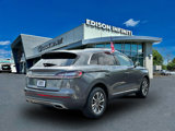 Used 2022 Lincoln Nautilus AWD w/ Premium Package image 4