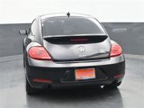 Used 2013 Volkswagen Beetle 2.0T image 6